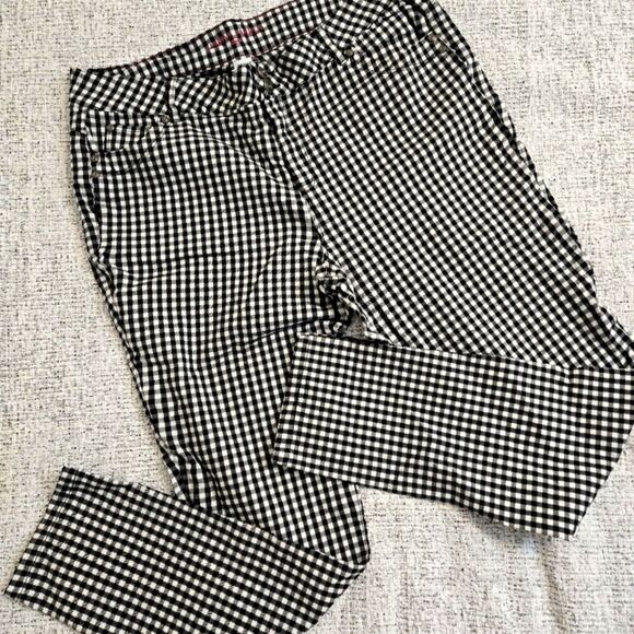 Sabrina Lauren Skinny - Picture 1 of 5